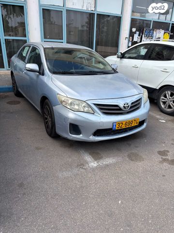 טויוטה קורולה