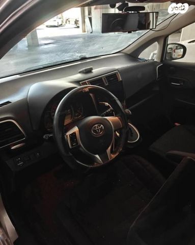 טויוטה ורסו-S