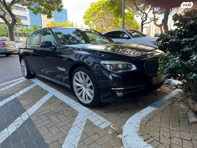 מודעת רכב ב מ וו סדרה 7