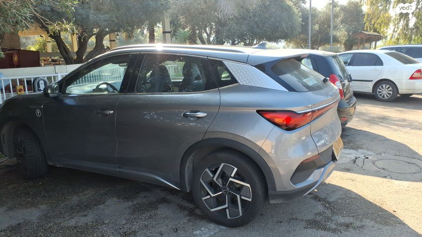 מודעת רכב בי.ווי.די אטו 3