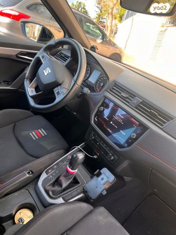 מודעת רכב סיאט ארונה