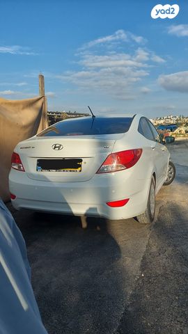 יונדאי אקסנט i25