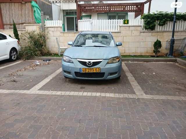 מודעת רכב מאזדה 3
