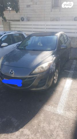 מודעת רכב מאזדה 3