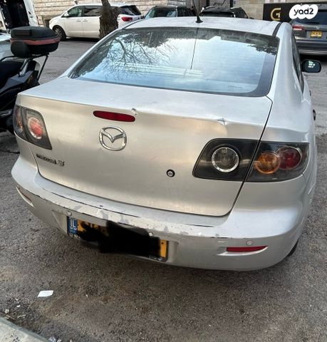 מודעת רכב מאזדה 3