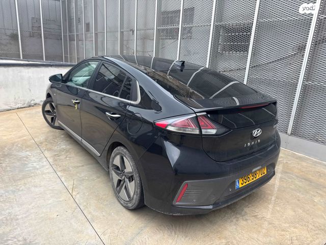 יונדאי איוניק