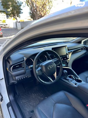 טויוטה קאמרי