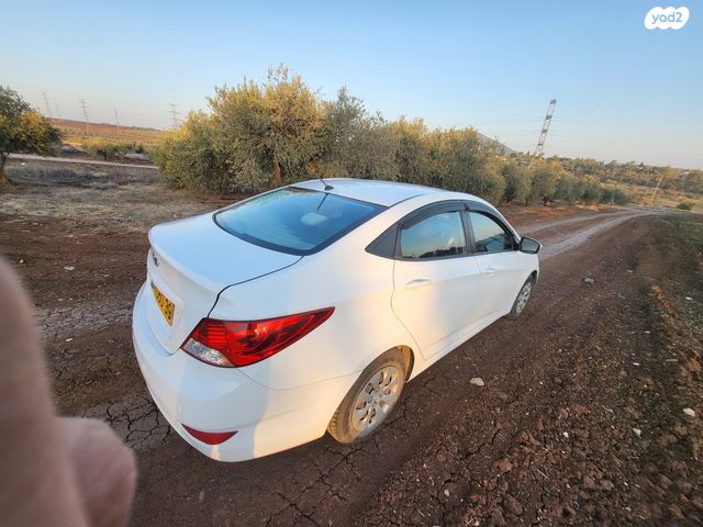 יונדאי אקסנט i25