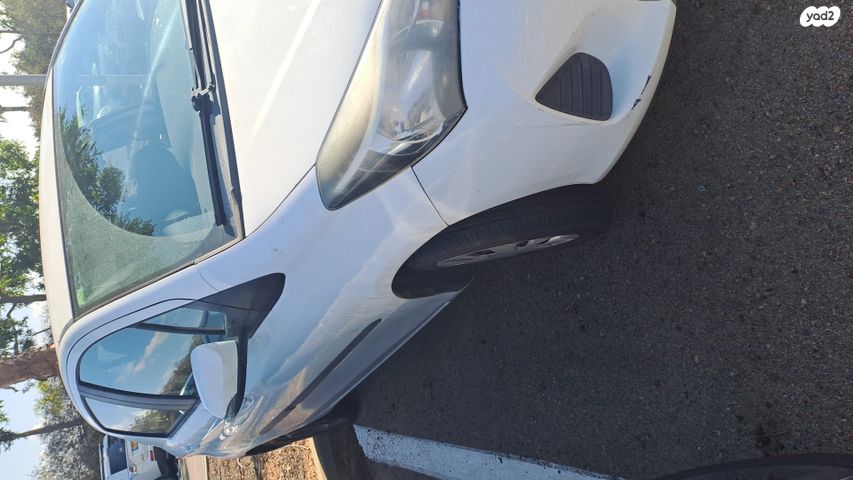 מודעת רכב טויוטה יאריס