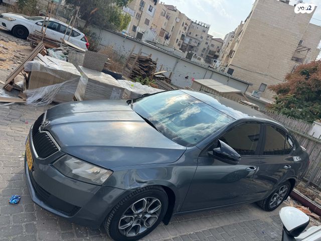 סקודה אוקטביה 