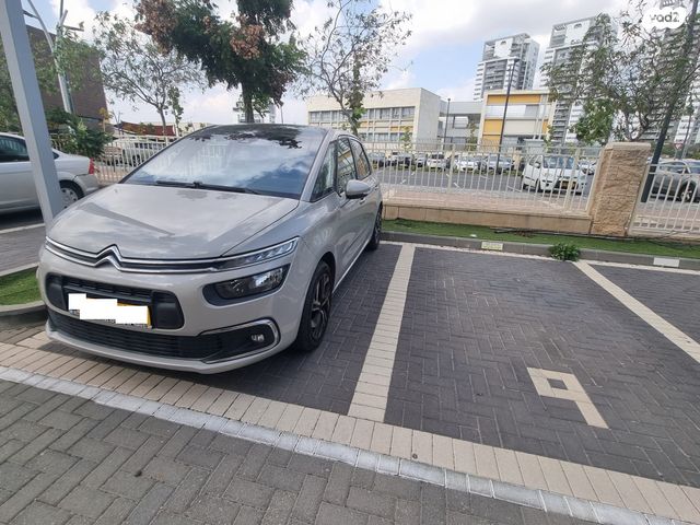 מודעת רכב סיטרואן C4 פיקאסו