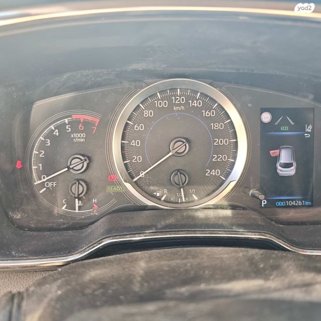 טויוטה קורולה