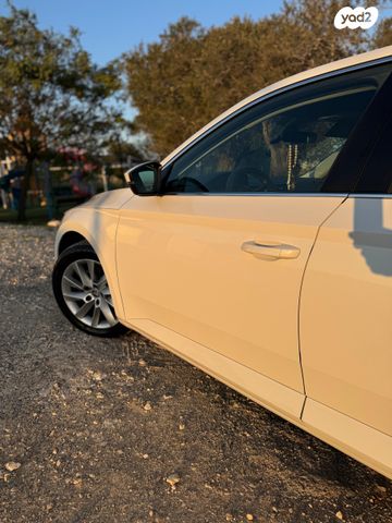 מודעת רכב סקודה סופרב