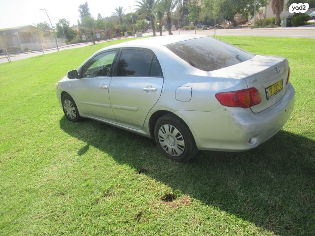 מודעת רכב טויוטה קורולה