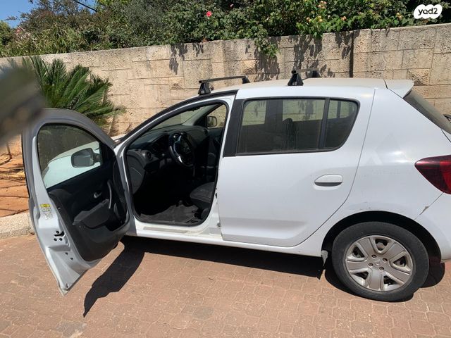 דאצ'יה סנדרו