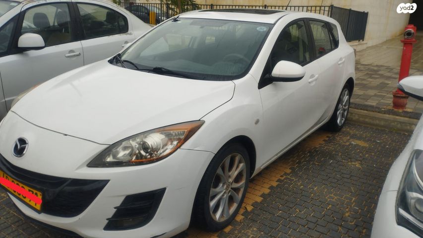 מודעת רכב מאזדה 3