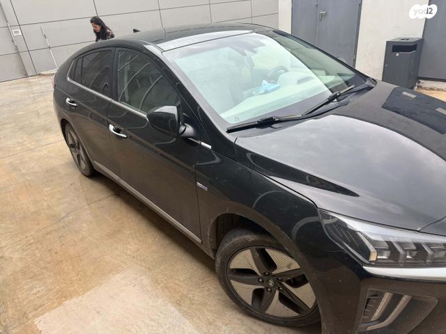 יונדאי איוניק