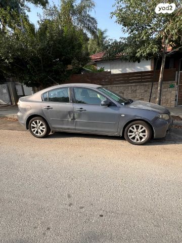מאזדה 3