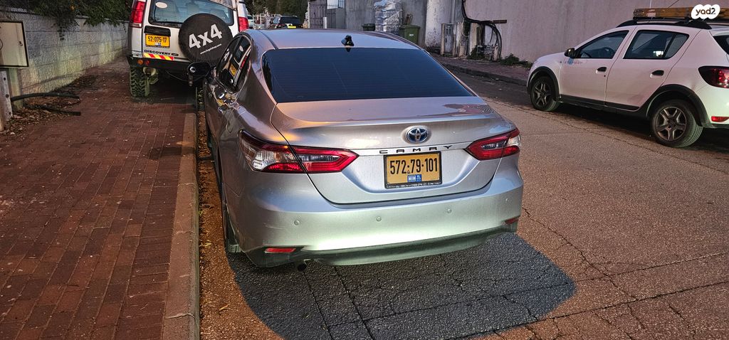 מודעת רכב טויוטה קאמרי