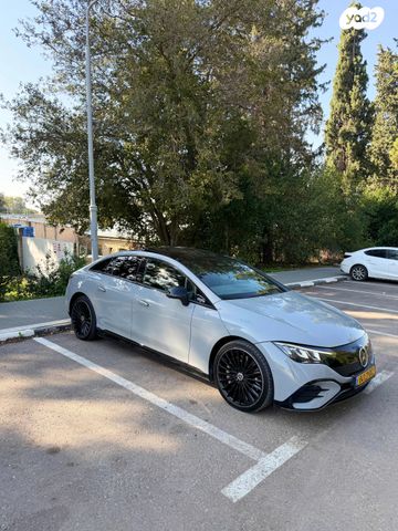 מודעת רכב מרצדס-בנץ EQE