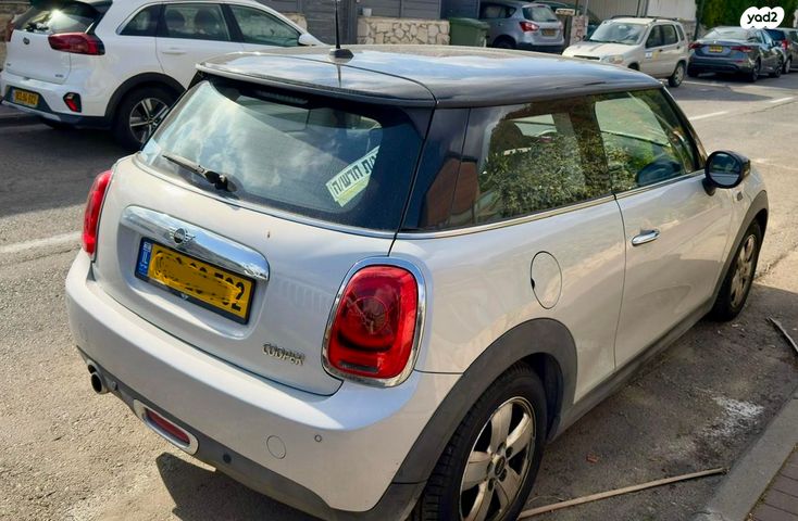 מודעת רכב מיני קופר