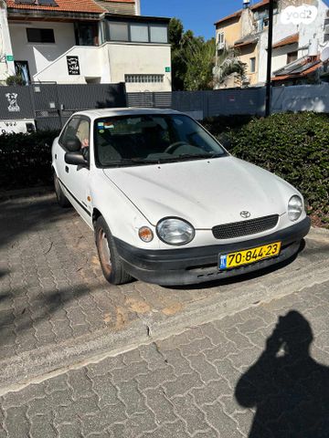 מודעת רכב טויוטה קורולה