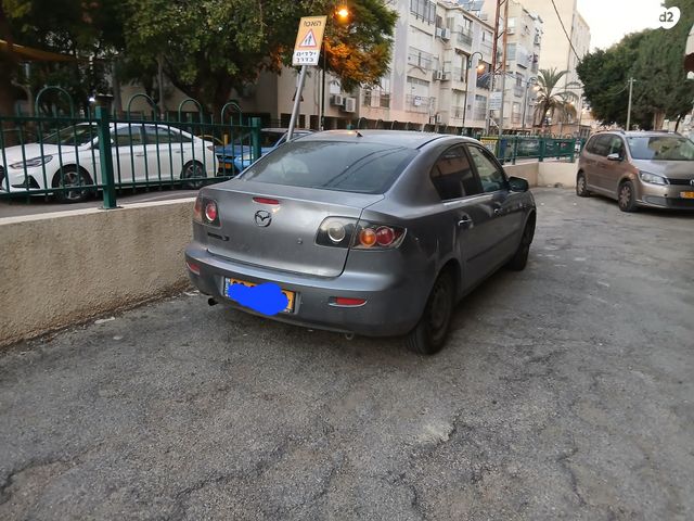 מאזדה 3