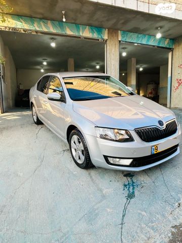 סקודה אוקטביה