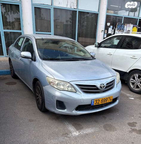 מודעת רכב טויוטה קורולה