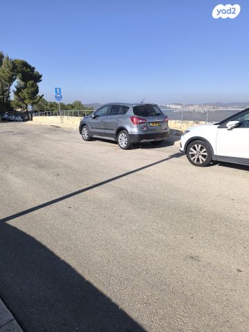 סוזוקי קרוסאובר