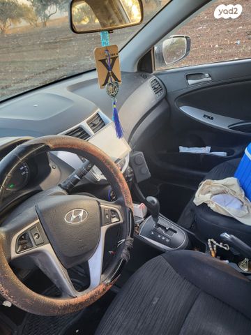 יונדאי אקסנט i25