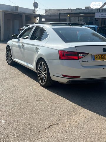 מודעת רכב סקודה סופרב
