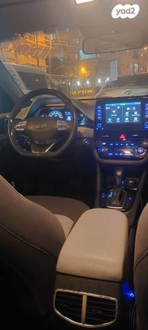 יונדאי איוניק