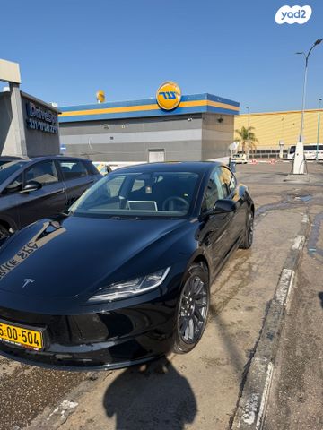 מודעת רכב טסלה מודל 3