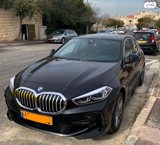 מודעת רכב ב מ וו סדרה 1