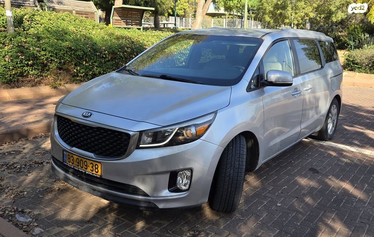 מודעת רכב קיה קרניבל