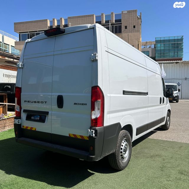 פיג'ו בוקסר