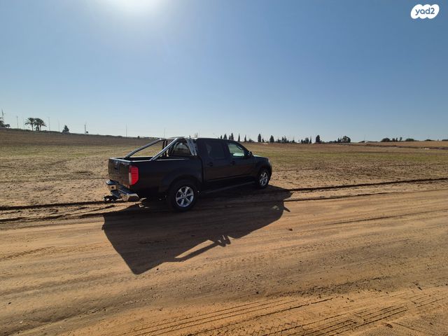 ניסאן נבארה