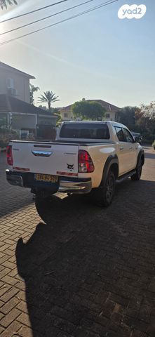 מודעת רכב טויוטה היילקס