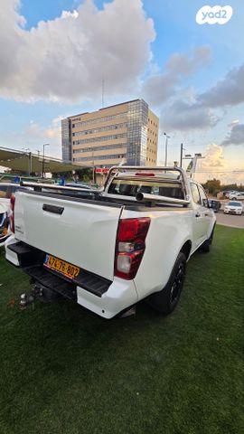 איסוזו די-מקס