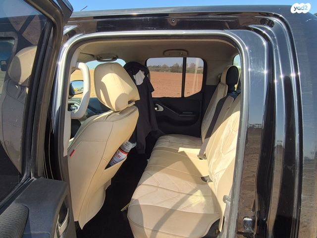 ניסאן נבארה