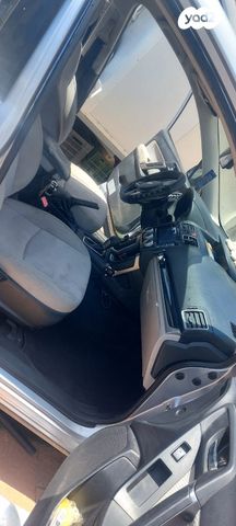 סובארו פורסטר