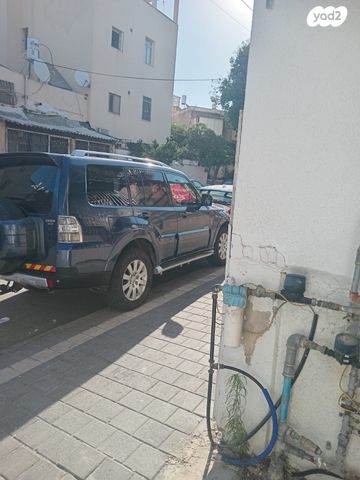 מיצובישי פג'רו