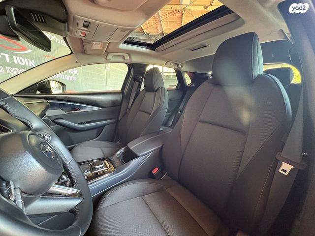 מאזדה CX-30