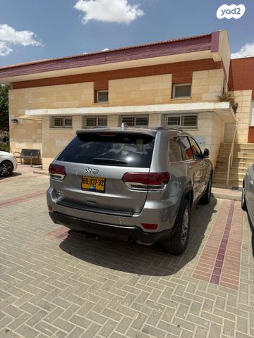 ג'יפ גרנד צ'ירוקי