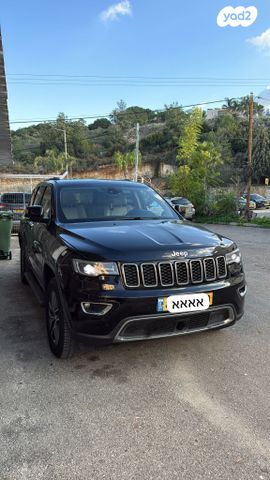 מודעת רכב ג'יפ גרנד צ'ירוקי