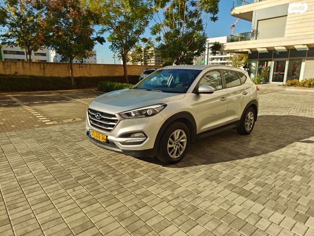 מודעת רכב יונדאי טוסון