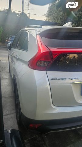 מיצובישי אקליפס קרוס