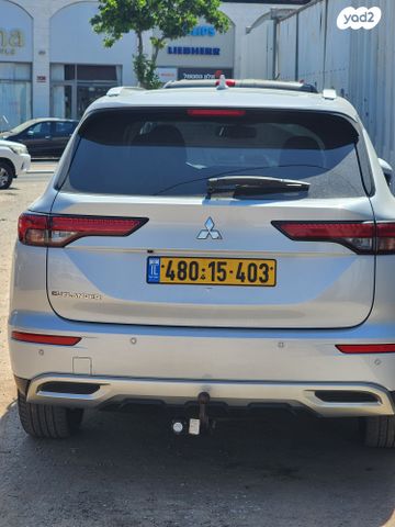 מיצובישי אאוטלנדר