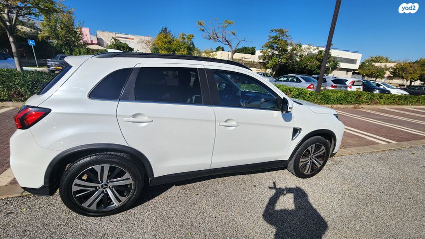 מיצובישי ASX